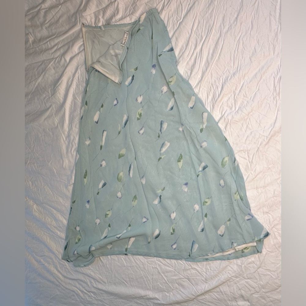Henri Bendel Vintage Floral Bias Cut Slip Skirt – Size 4 – Made in USA Midi - Picture 13 of 13